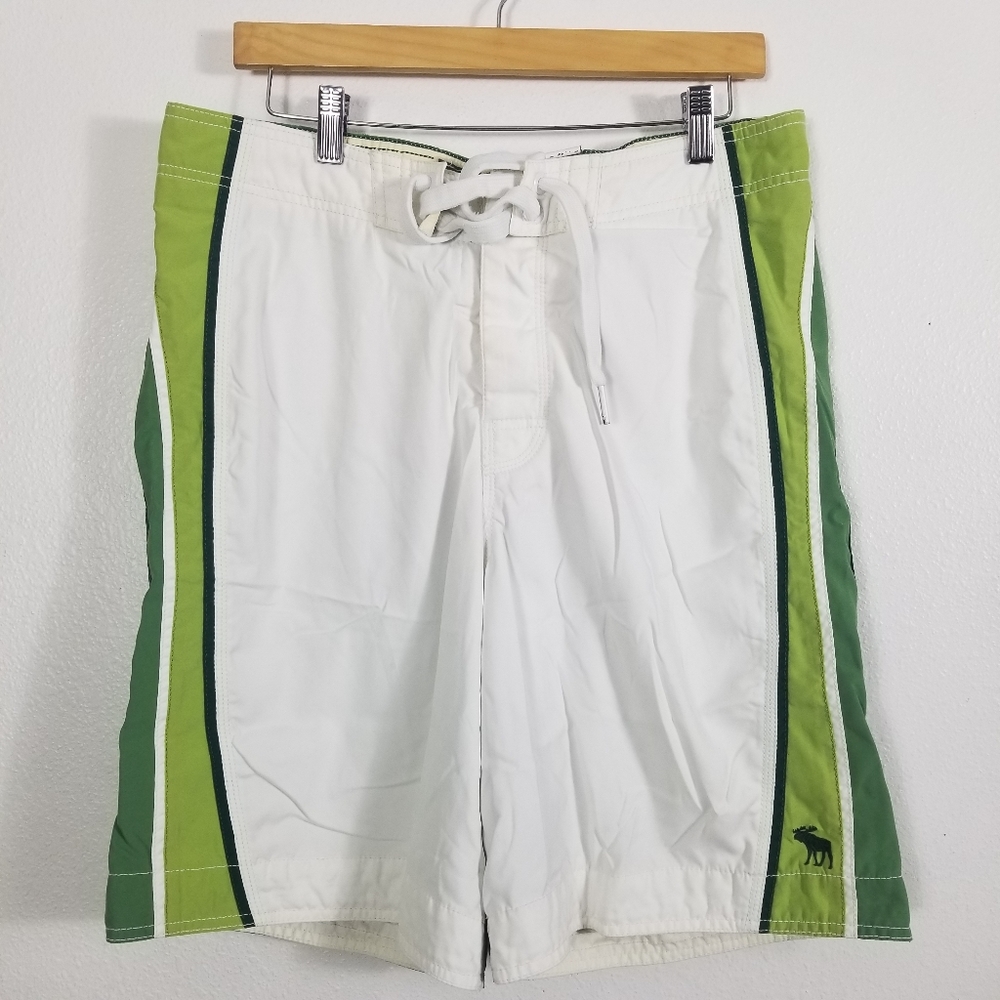 ABERCOMBIE & FITCH size 32